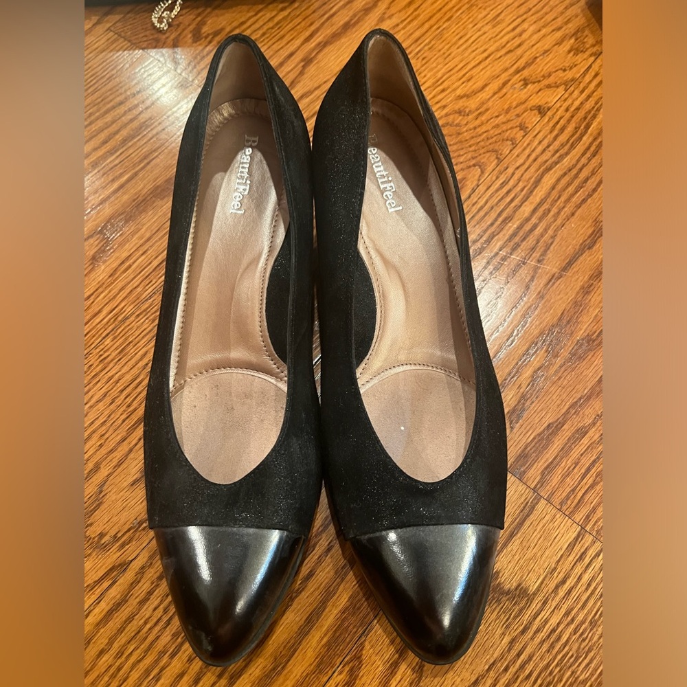 Beautifeel Woman’s Black Pumps size 40 (8.5)